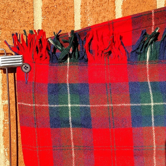 ♥️ Pendleton Wool Tartan Plaid Wrap Skirt with Fringe. Size 12 - Picture 2 of 15